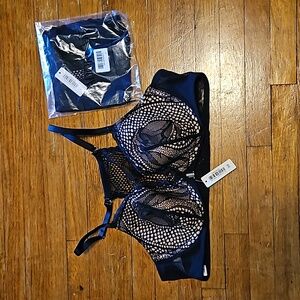 New never worn bra and underwear set from Adore Me